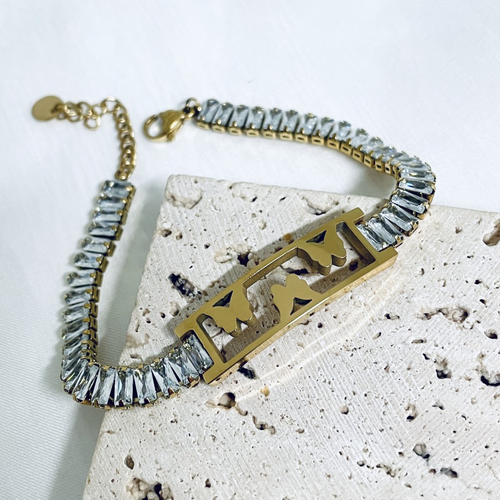 Stainless steel bracelet