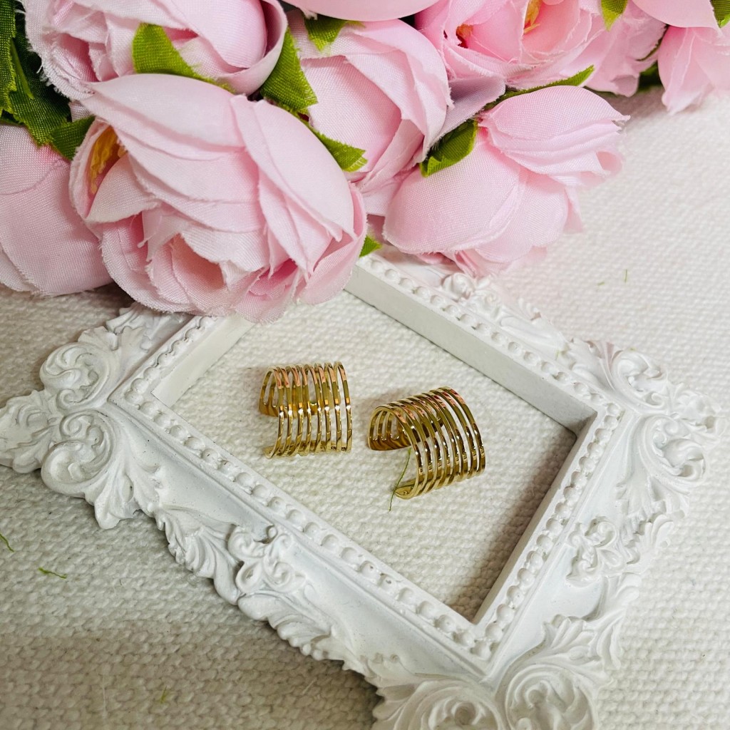 Stainless steel earcuffs