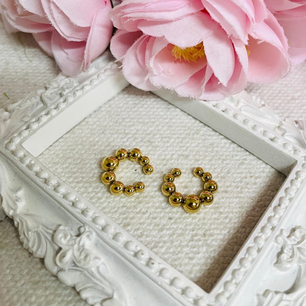 Stainless steel earcuffs
