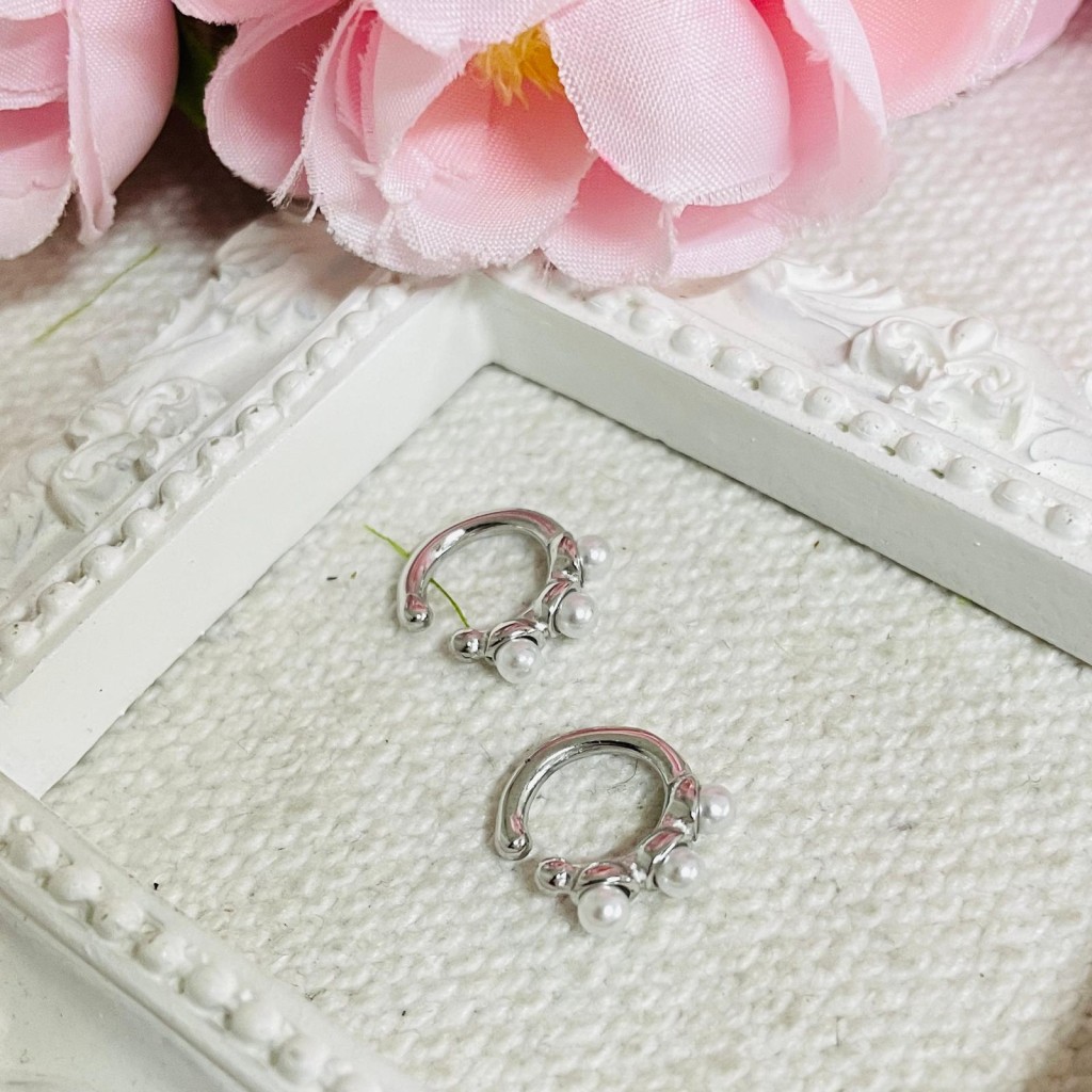 Stainless steel earcuffs