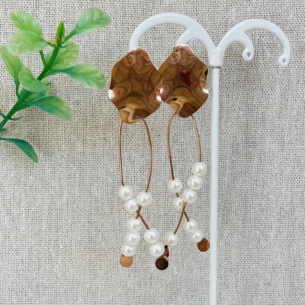 Stainless steel pearl earrings