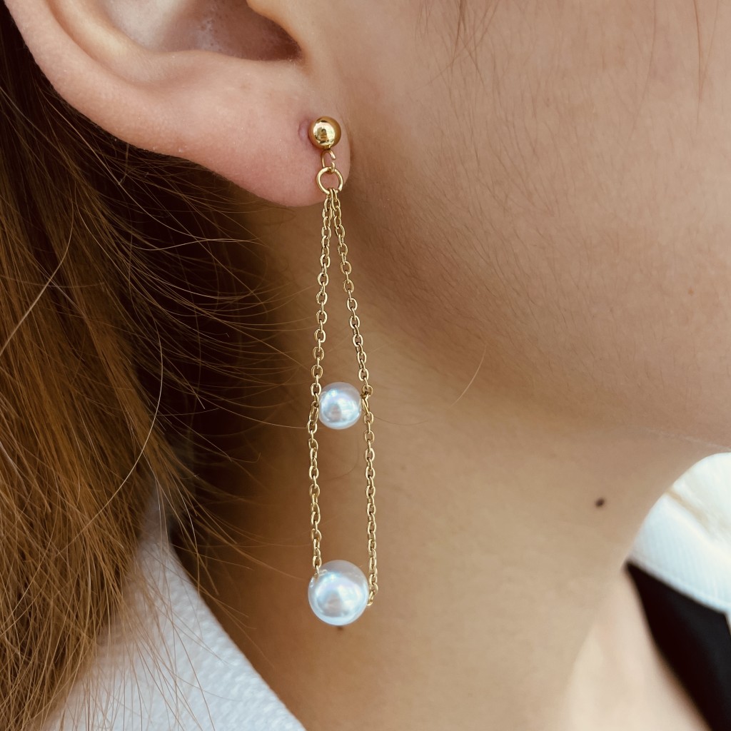 Stainless steel pearl earrings