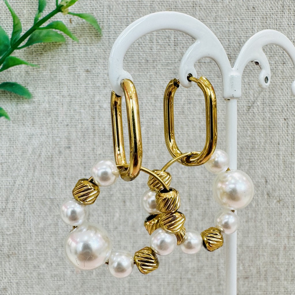 Stainless steel pearl earrings