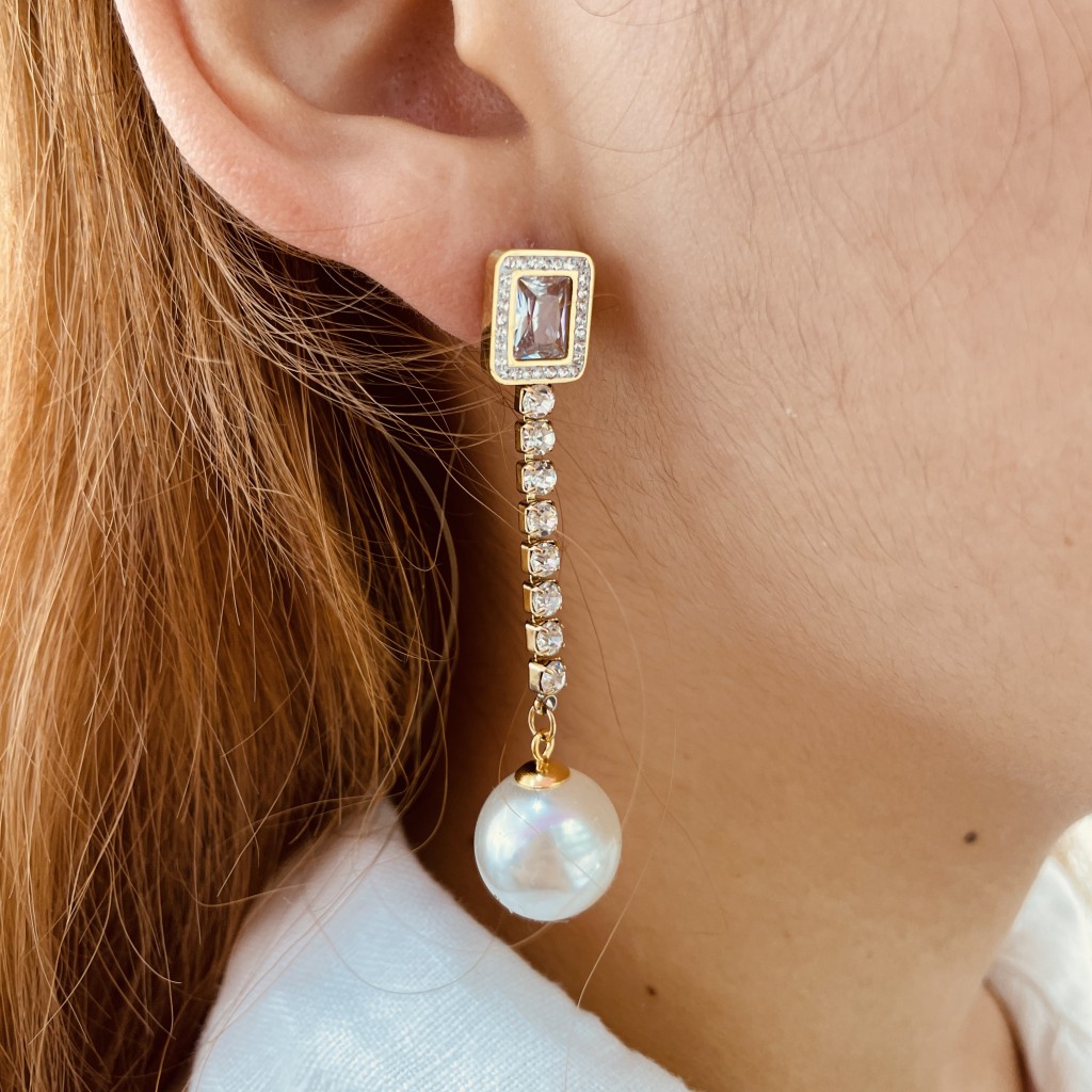 Stainless steel pearl earrings
