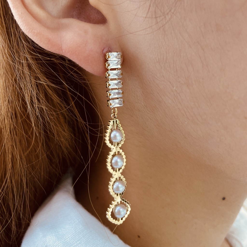 Stainless steel pearl earrings