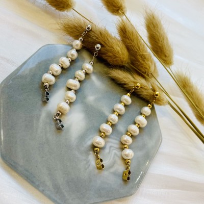 Stainless steel pearl earrings