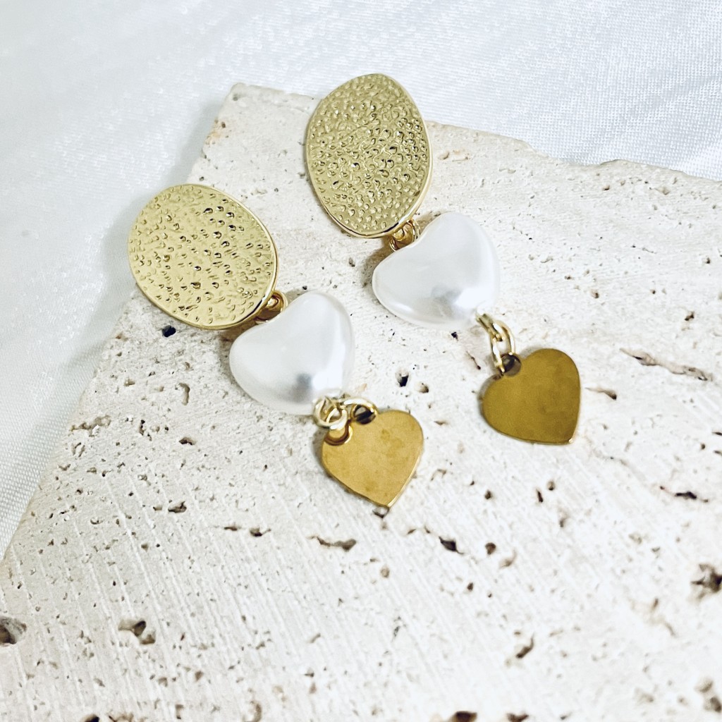 Stainless steel pearl earrings