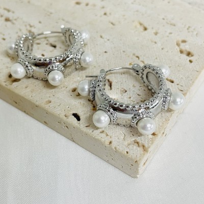 Stainless steel pearl earrings