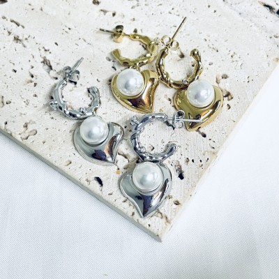 Stainless steel pearl earrings