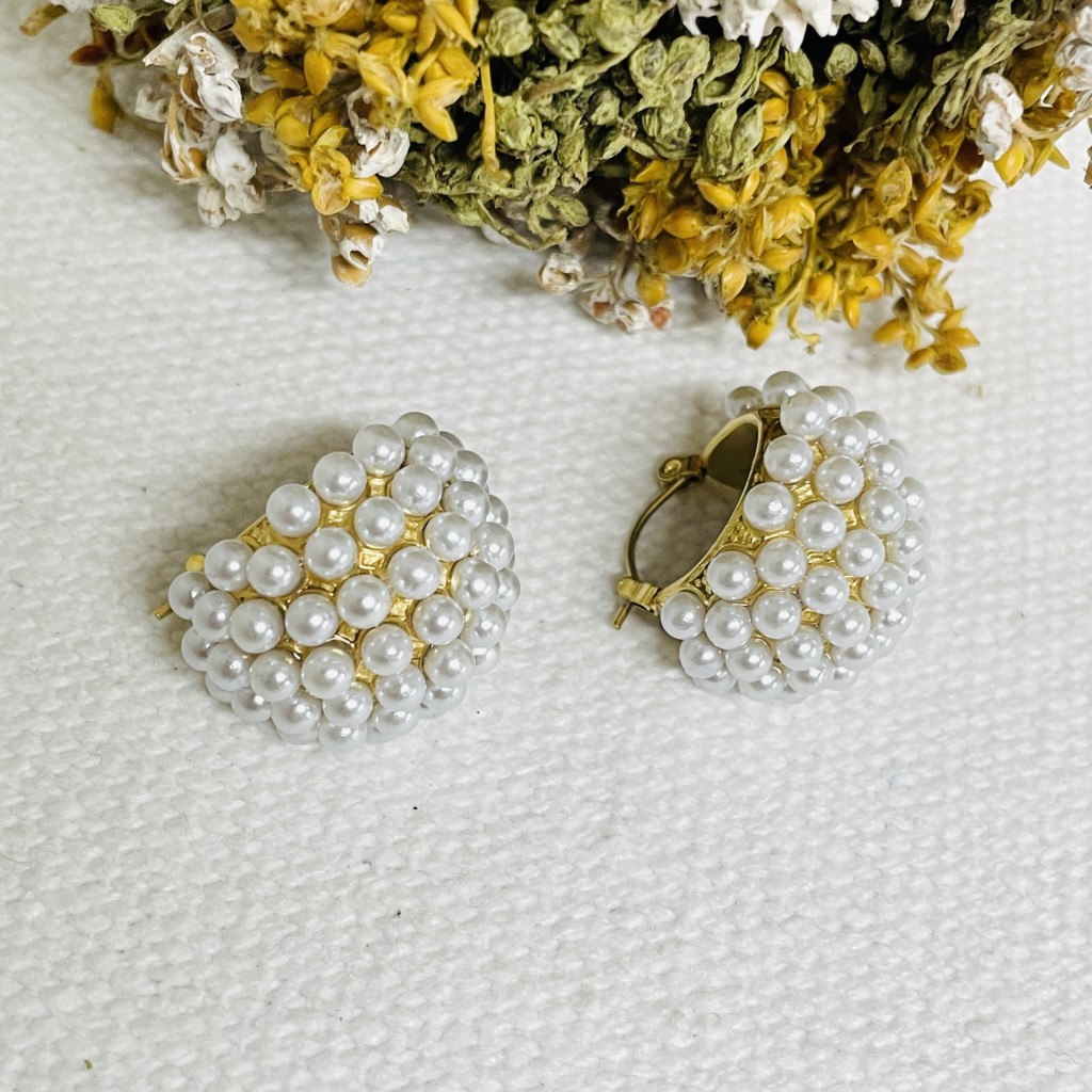Stainless steel pearl earrings