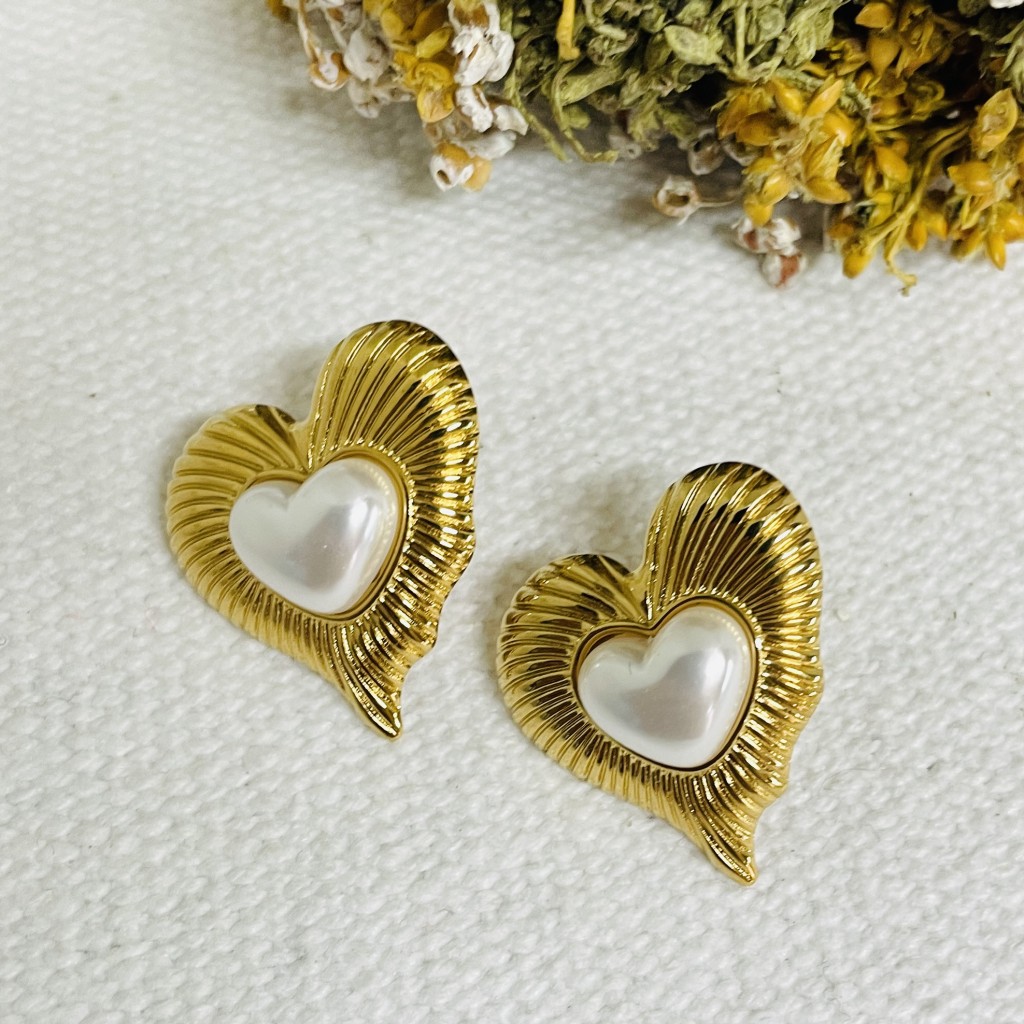 Stainless steel pearl earrings