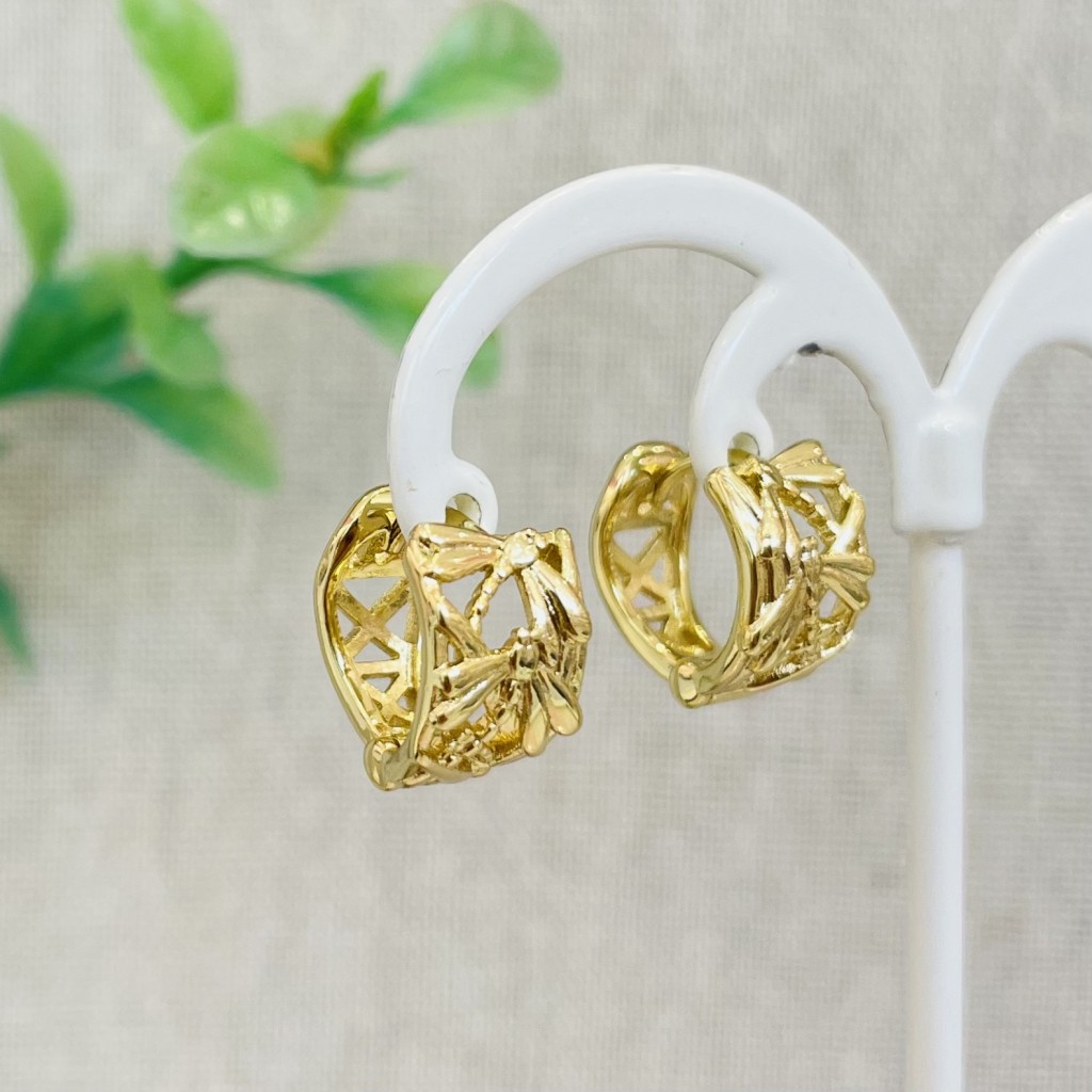 Stainless steel hoop earrings
