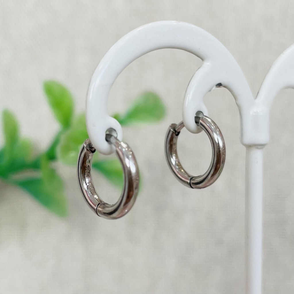 Stainless steel 8mm hoop earrings