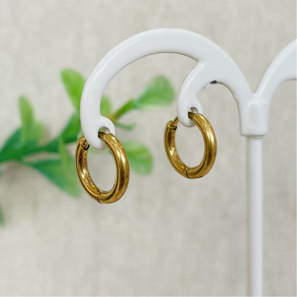 Stainless steel 8mm hoop earrings