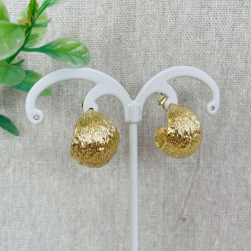 Stainless steel hoop earrings