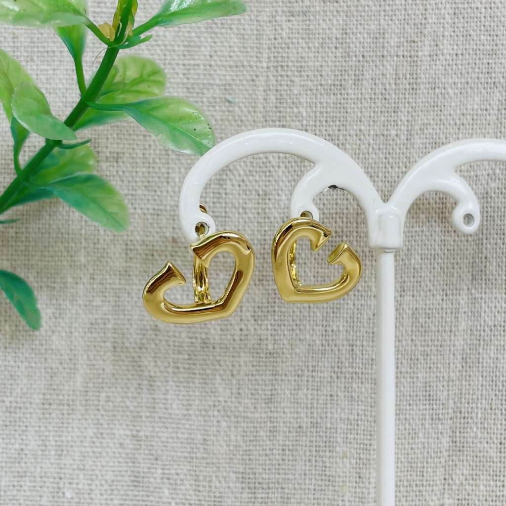 Stainless steel hoop earrings