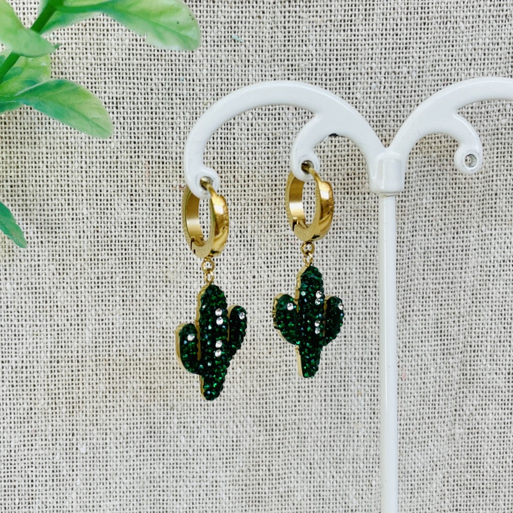Stainless steel hoop earrings