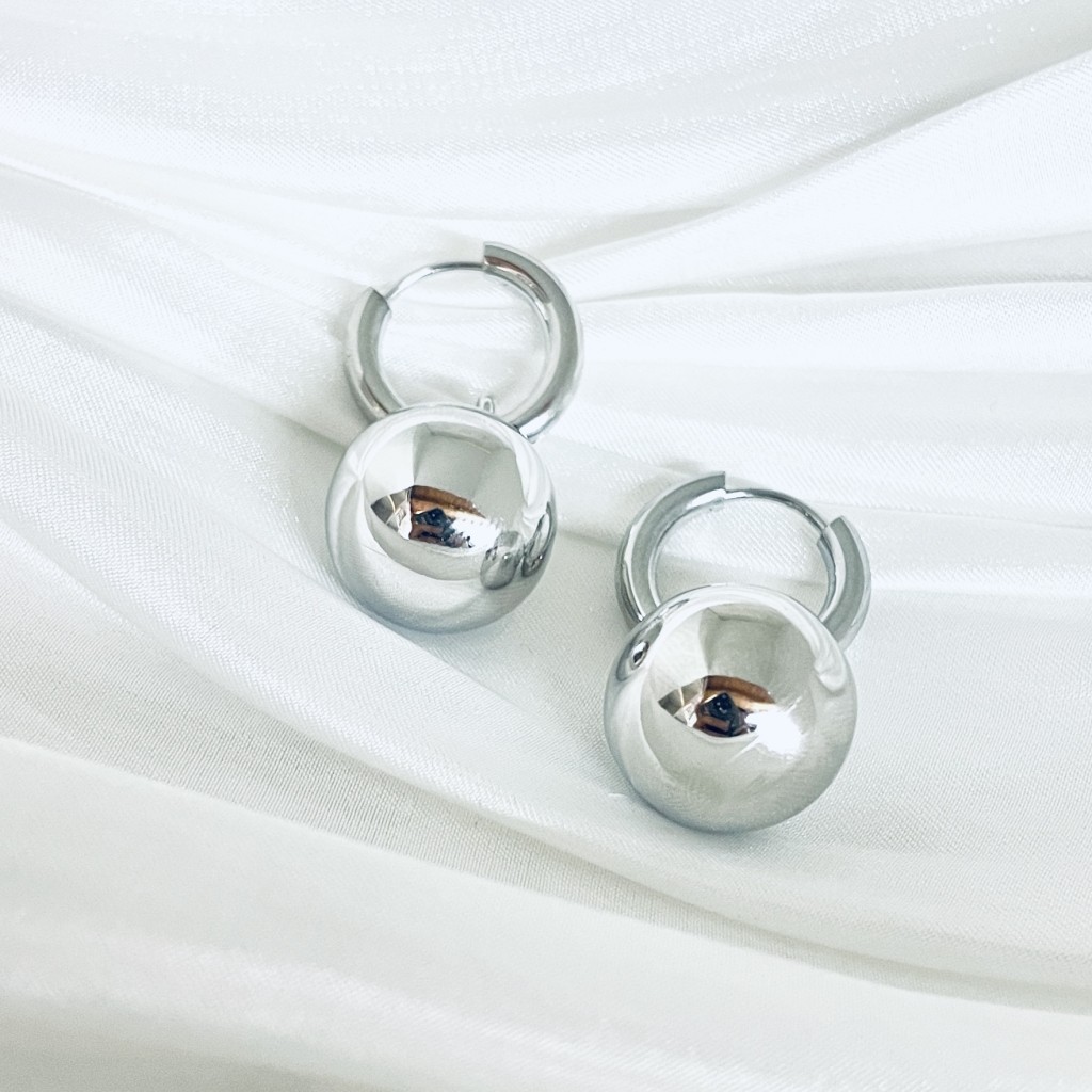 Stainless steel hoop earrings