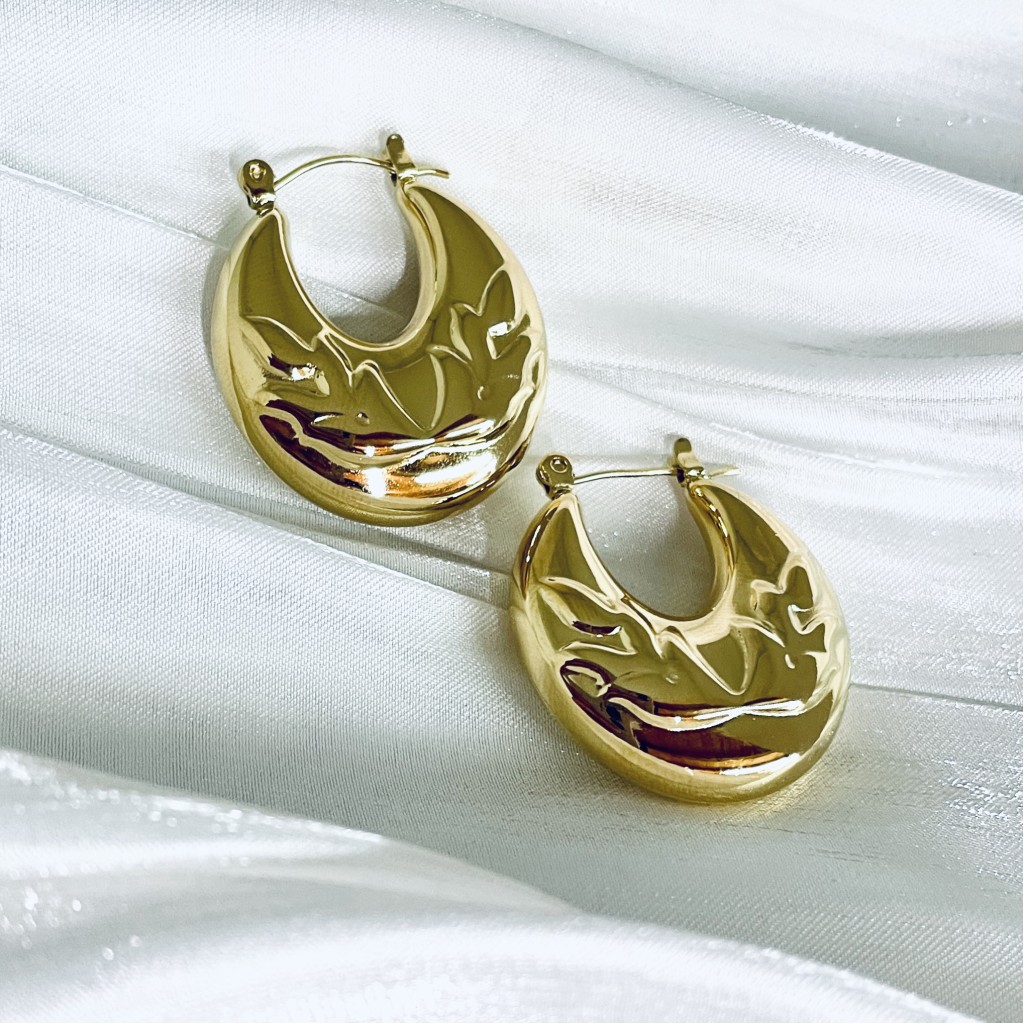 Stainless steel hoop earrings