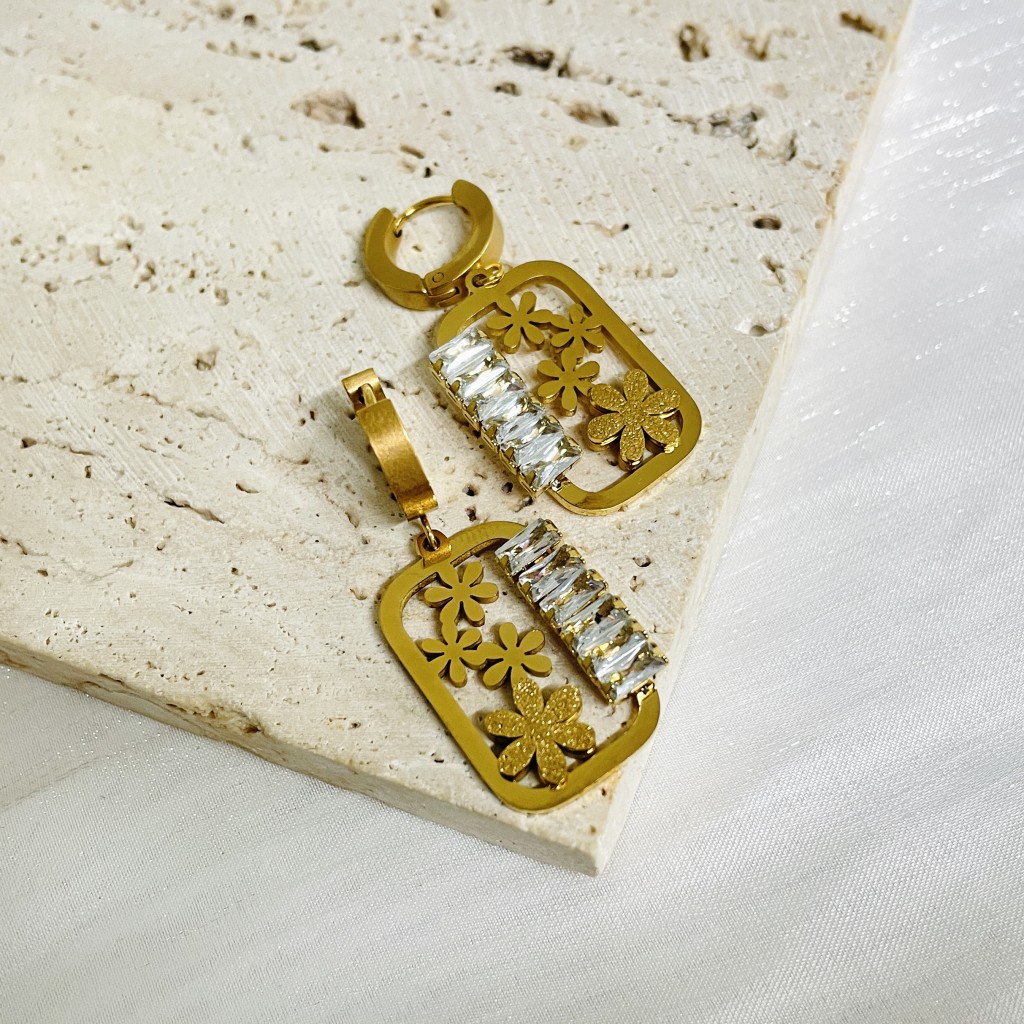 Stainless steel hoop earrings