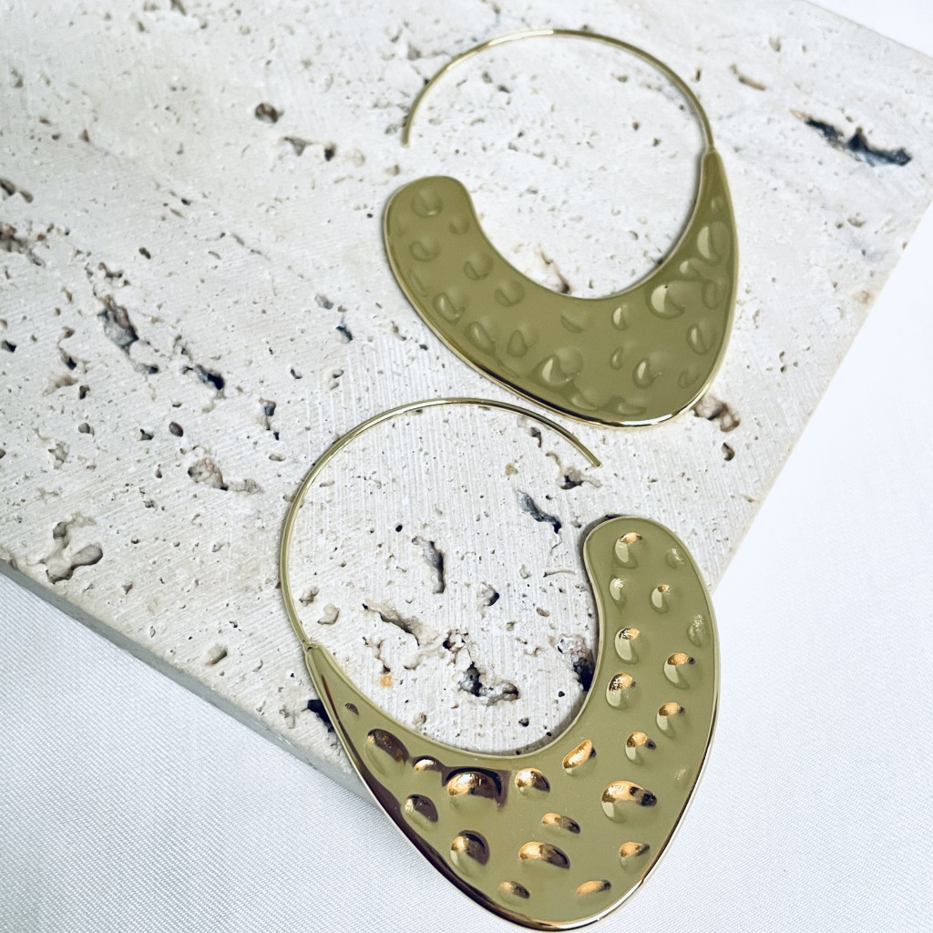Stainless steel hoop earrings