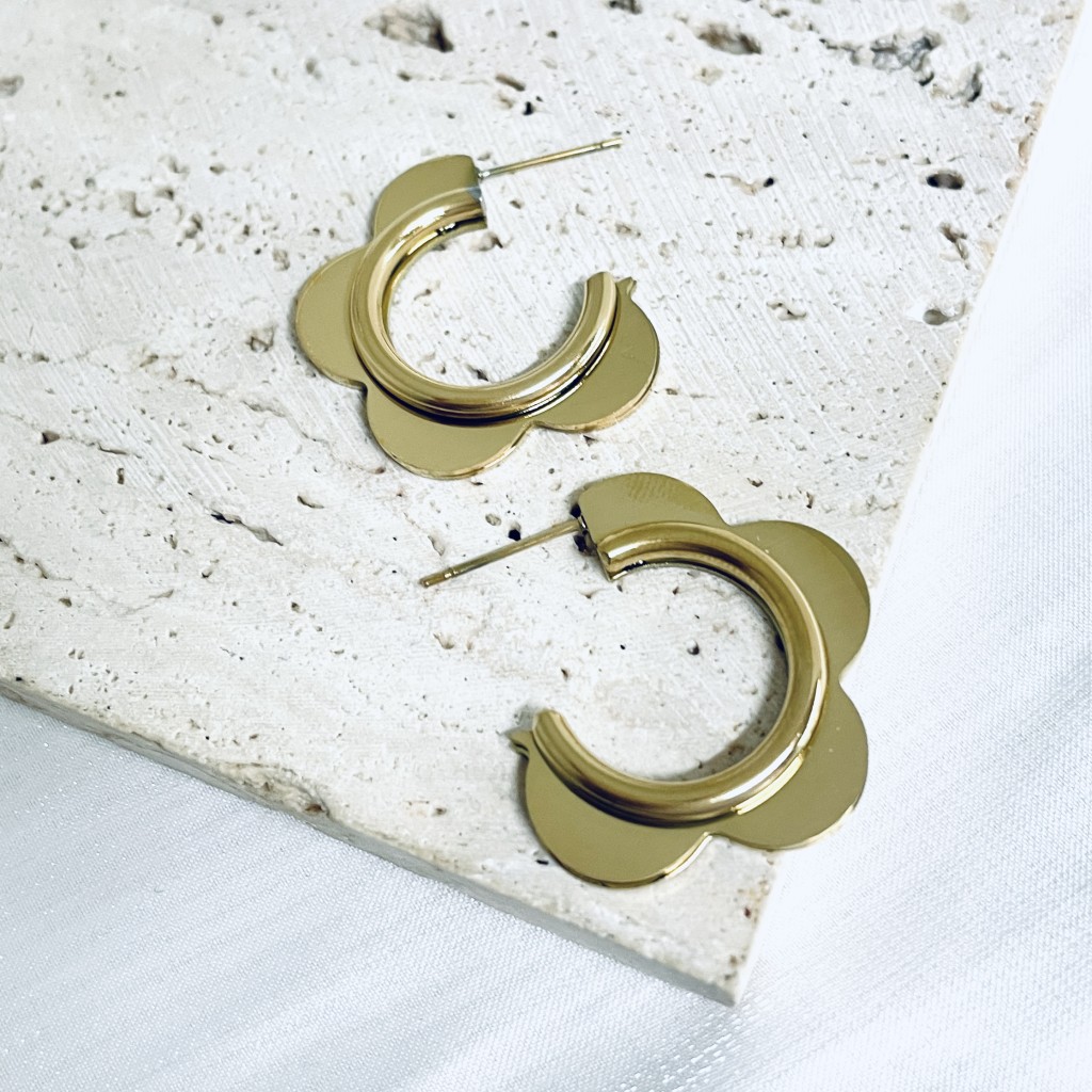 Stainless steel hoop earrings