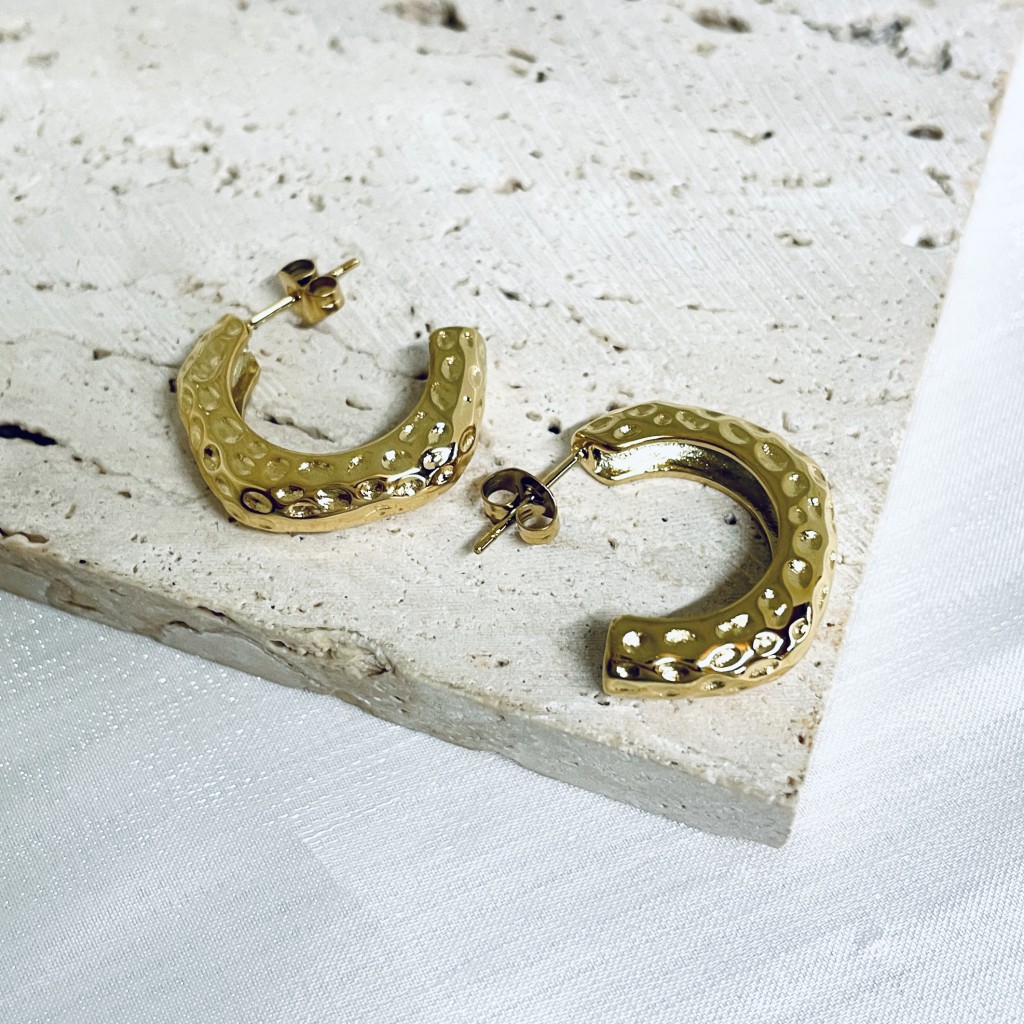 Stainless steel hoop earrings