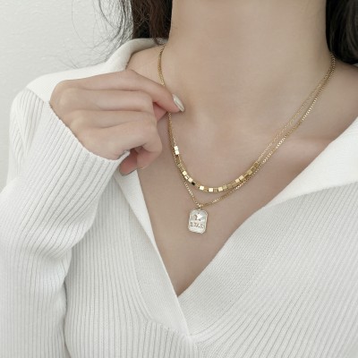 Stainless steel pearl necklace