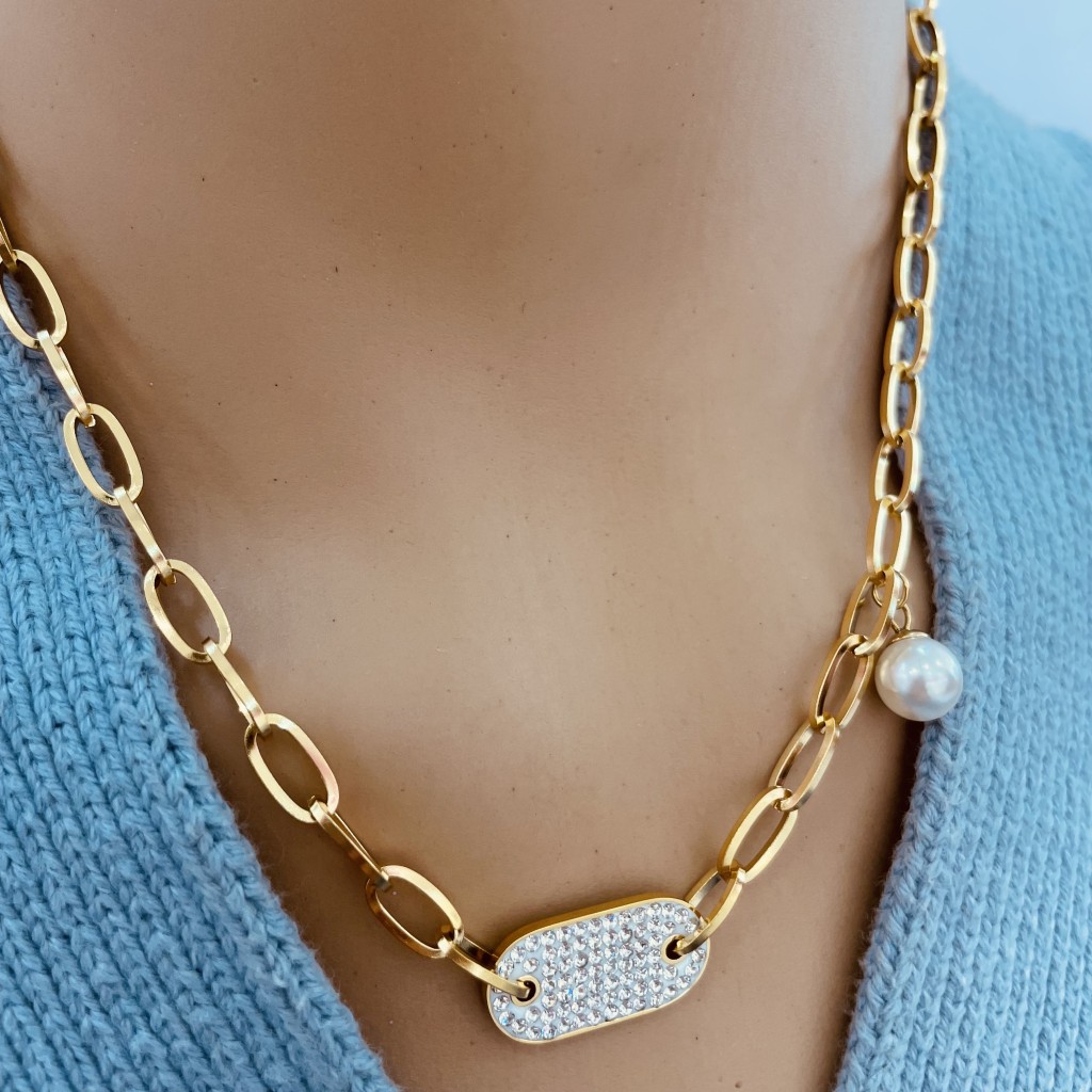 Stainless steel pearl necklace