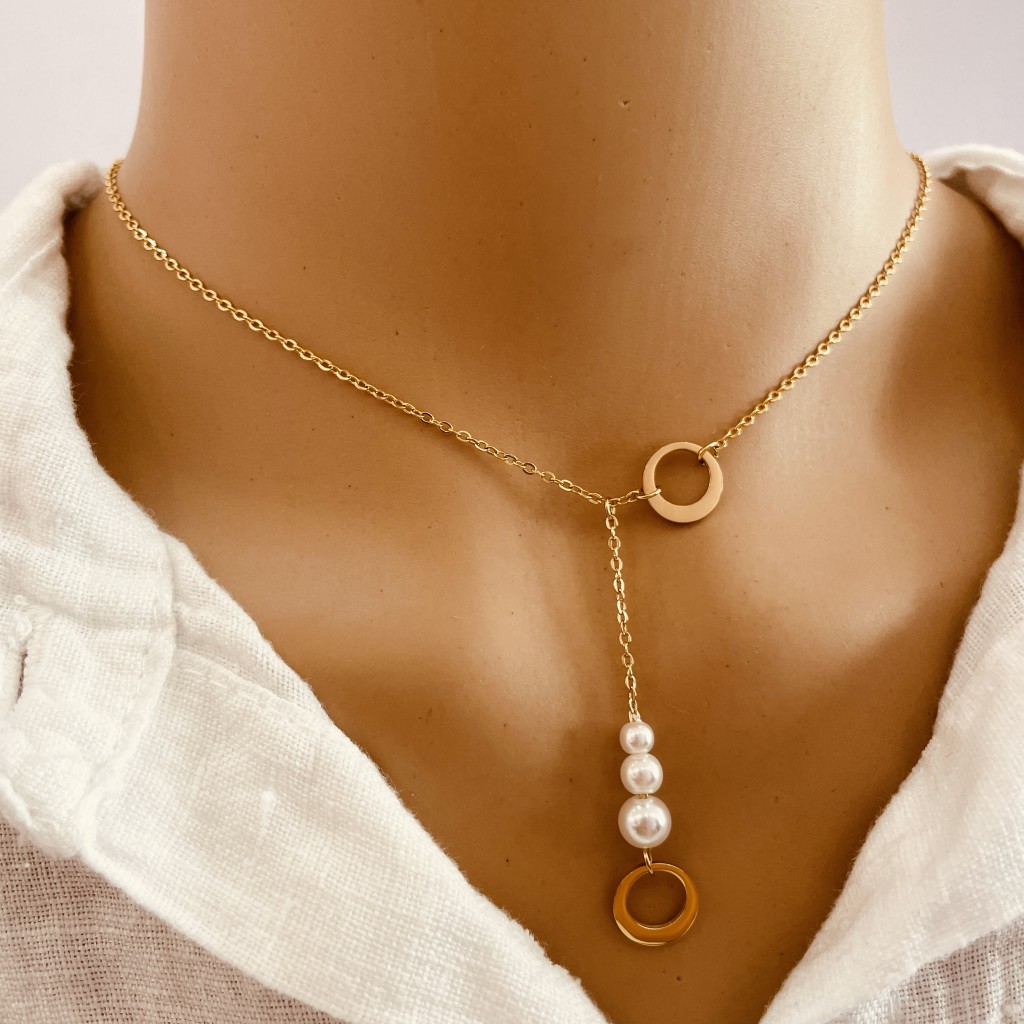 Stainless steel pearl necklace