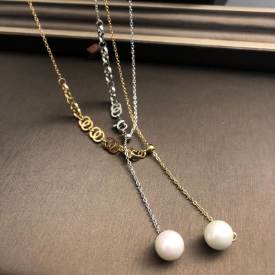 Stainless steel pearl necklace