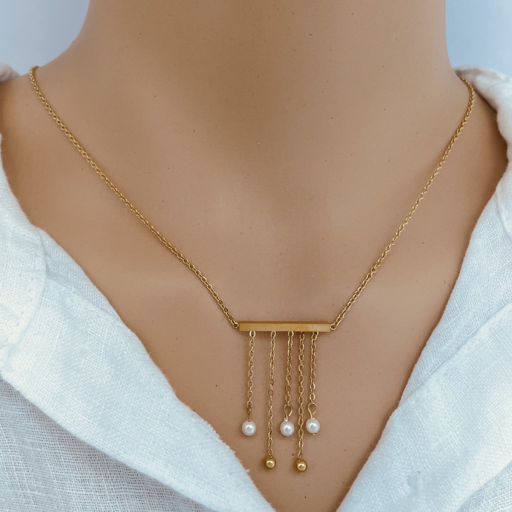 Stainless steel pearl necklace