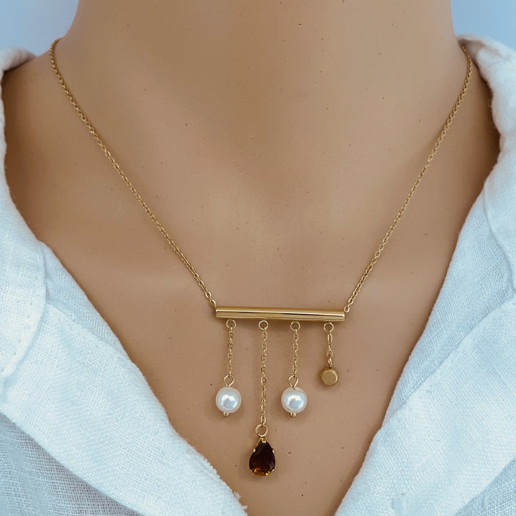 Stainless steel pearl necklace
