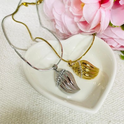 Necklace with Pearls stainless steel