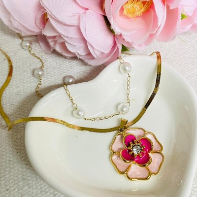 Necklace with Pearls stainless steel