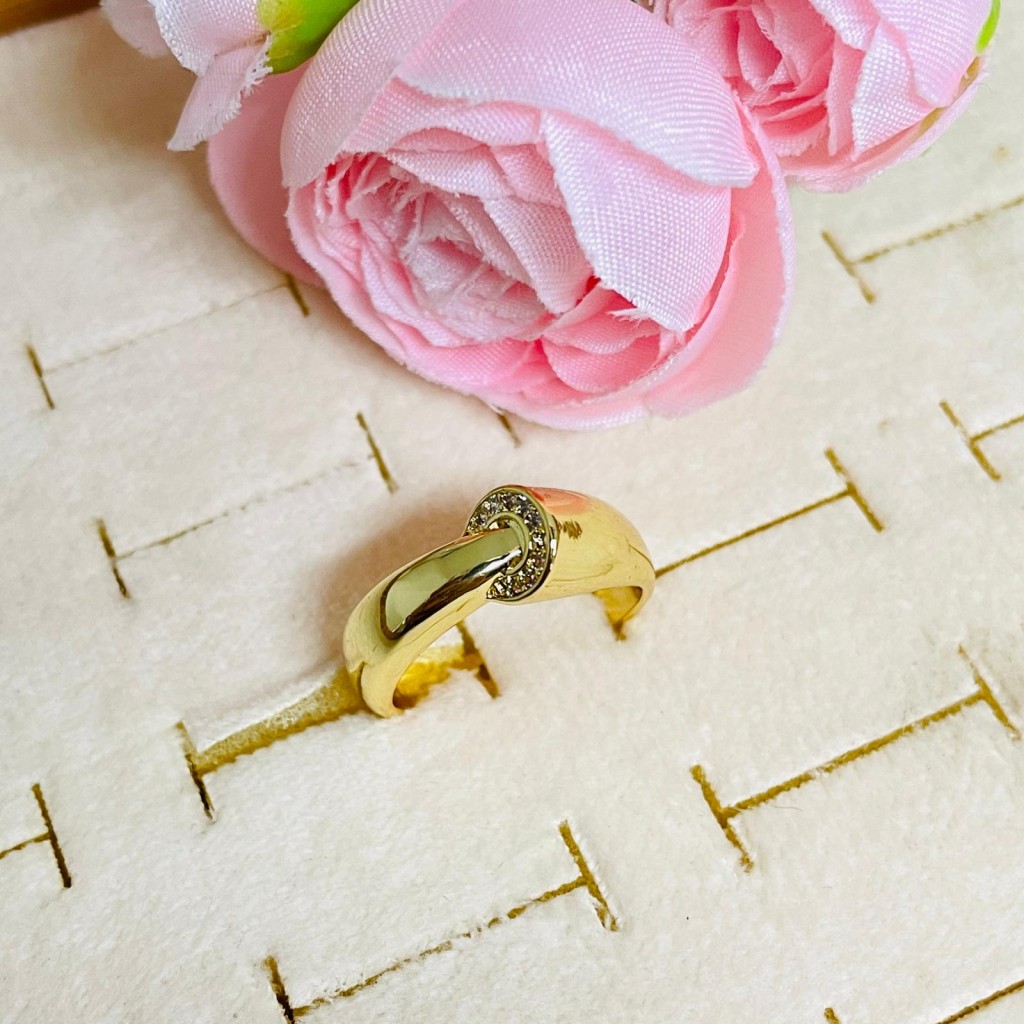 Stainless steel ring