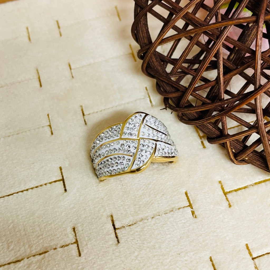 Stainless steel ring