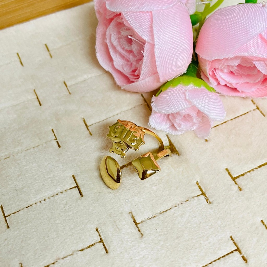 Stainless steel ring