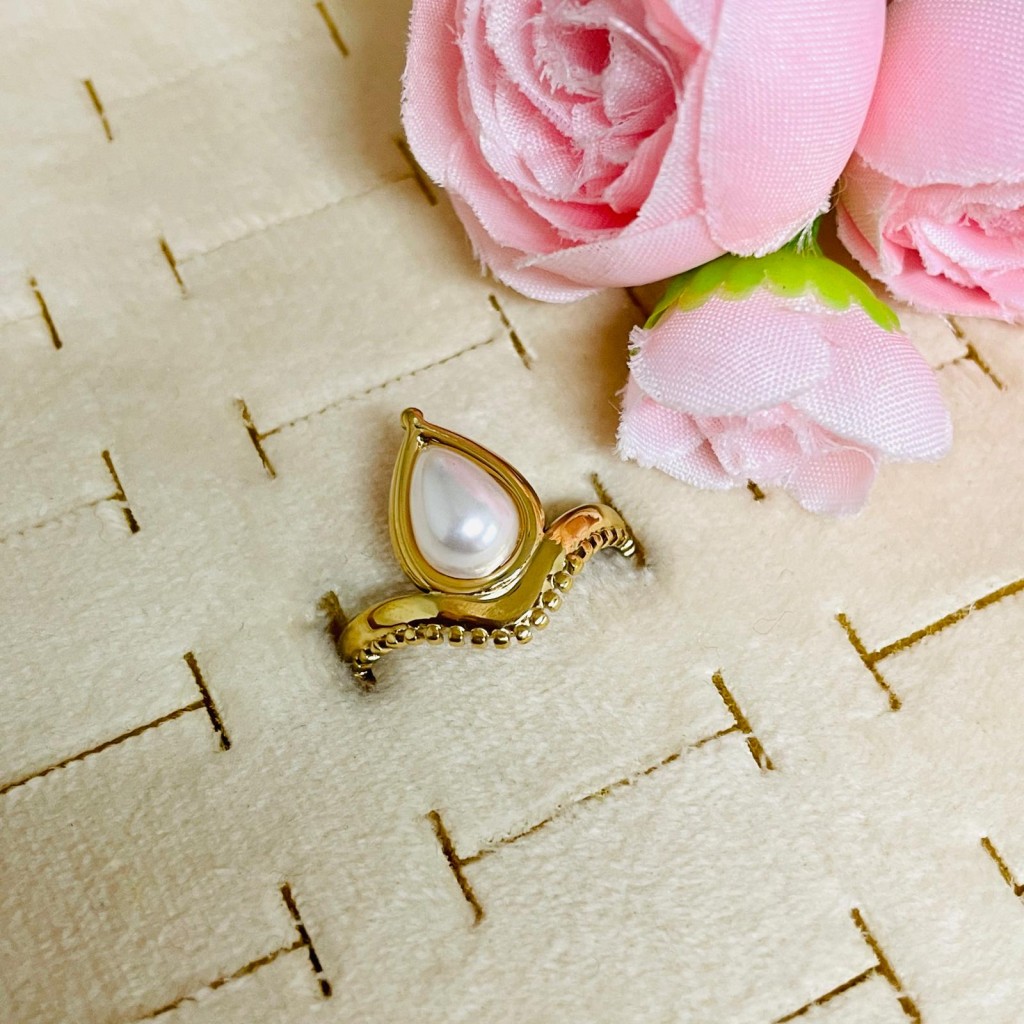 Stainless steel ring