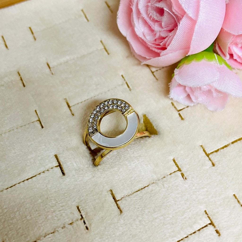 Stainless steel ring