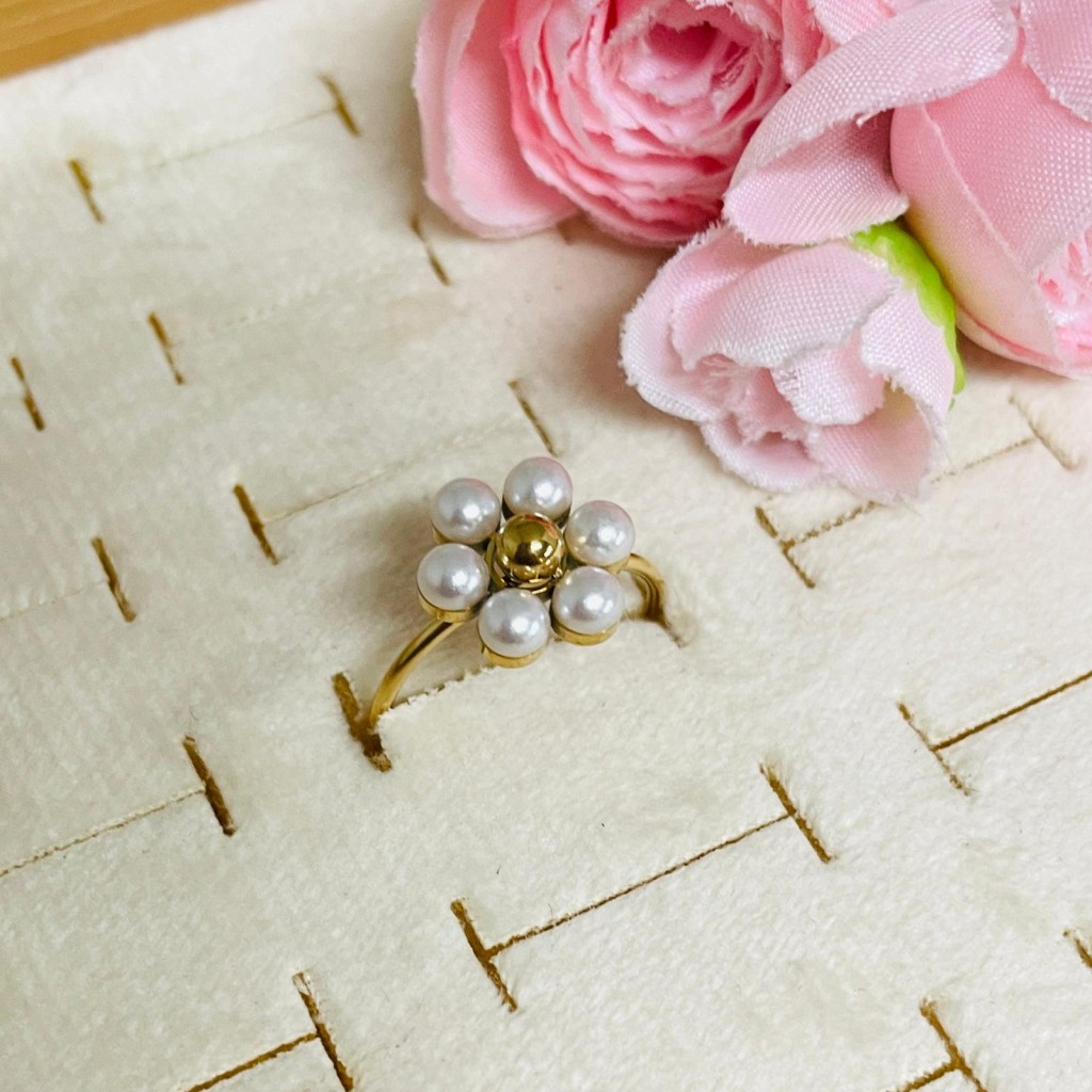 Stainless steel ring