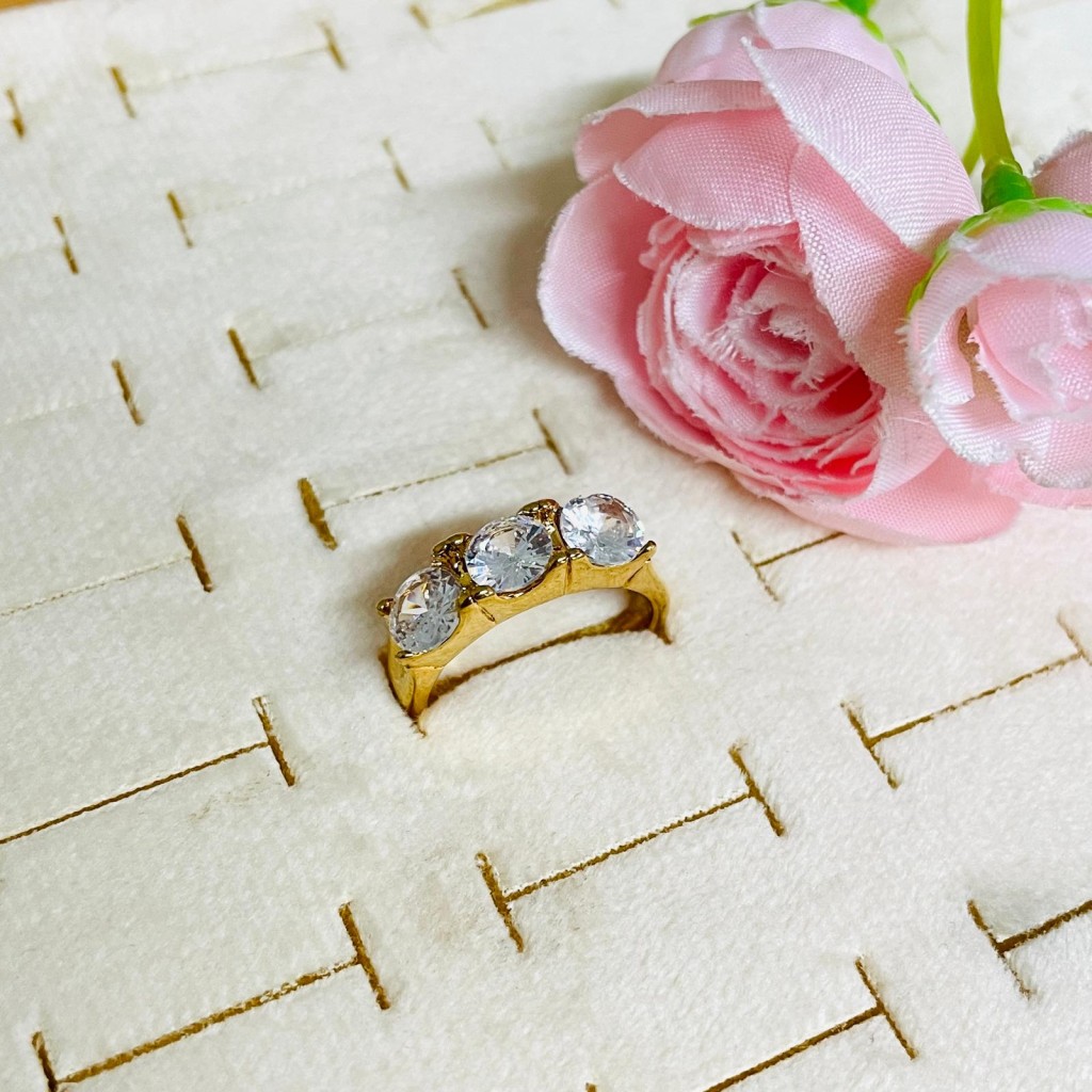 Stainless steel ring
