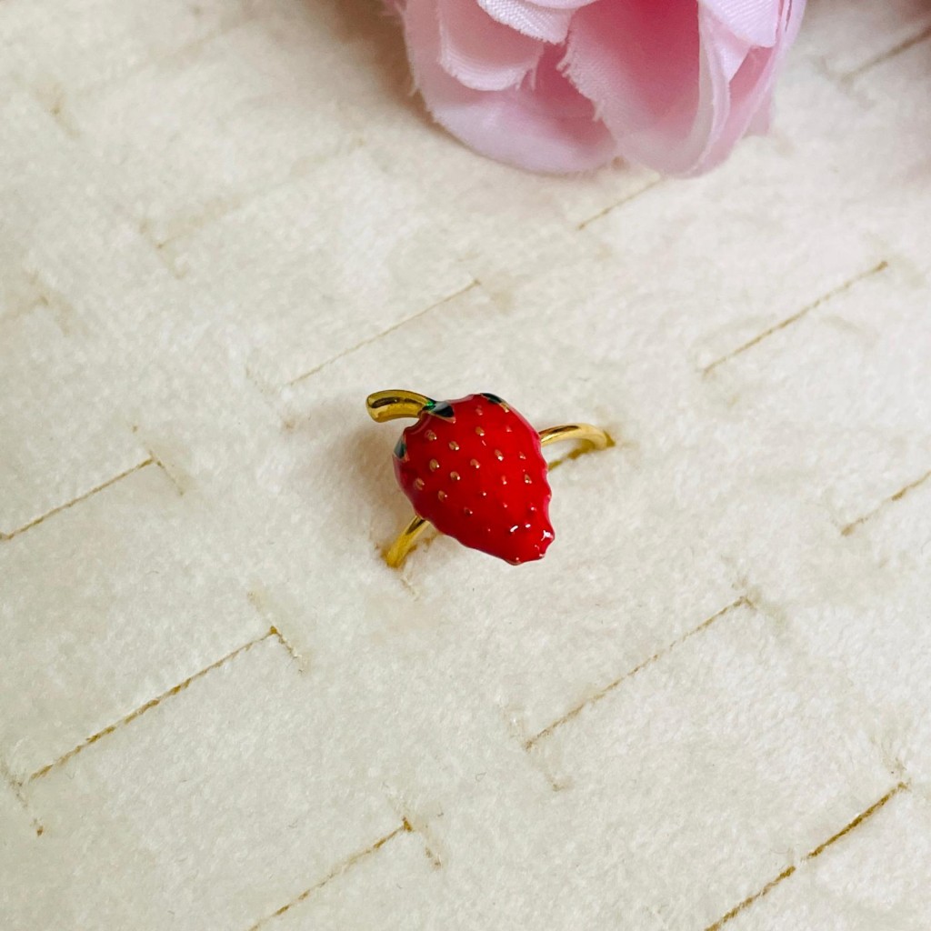 Stainless steel ring