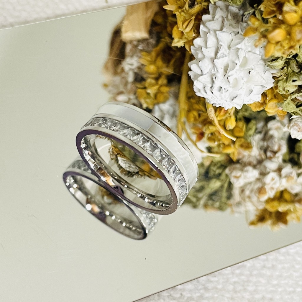 Stainless steel ring