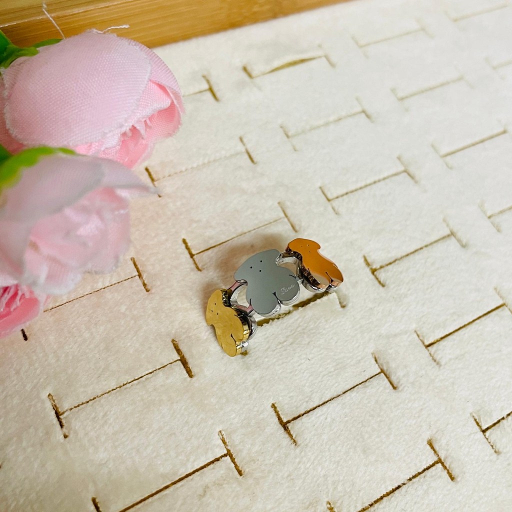 Stainless steel ring
