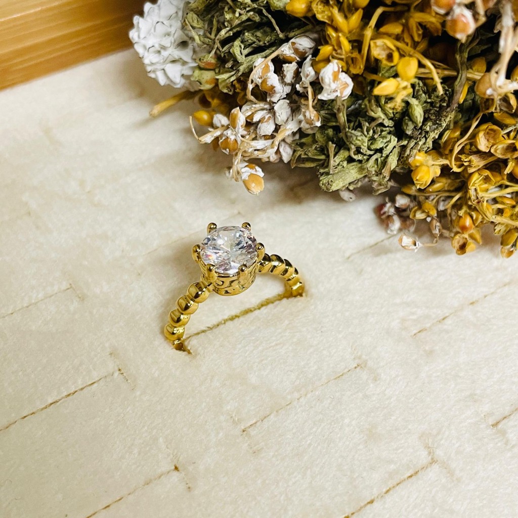 Stainless steel ring